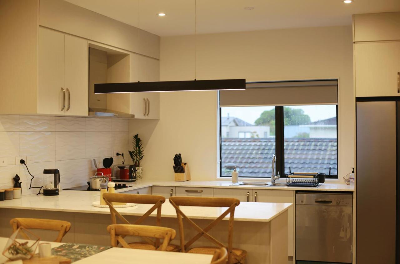 Cozy And Comfortable, Sunny Three-Storey Building Auckland Exteriér fotografie